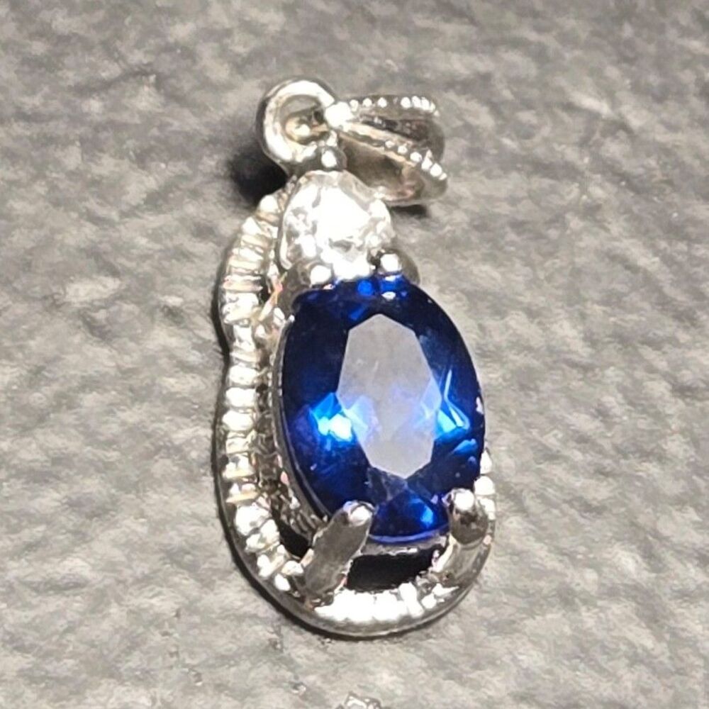 Deep Blue Sterling Silver 925 Pendant